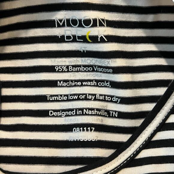 Moon + Beck Bamboo Viscose Striped Romper 4T Black White Pocket Snap Closure NWT - Picture 5 of 9